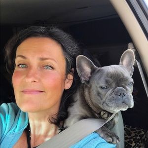 Meet your Posher, Carolyn